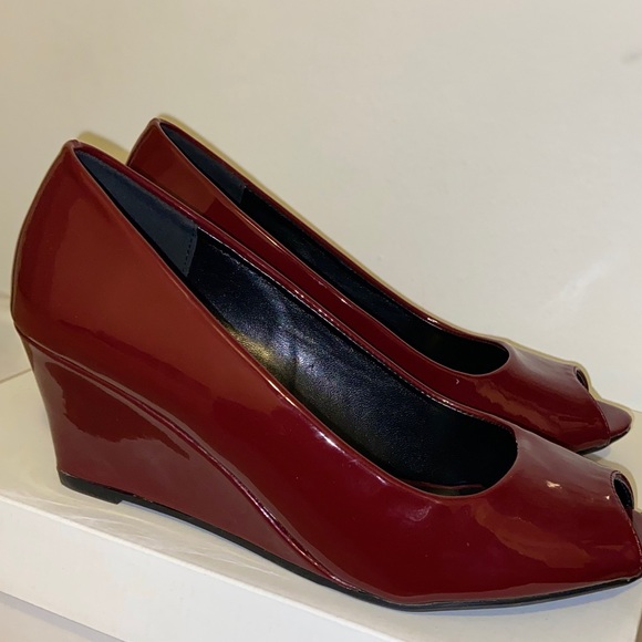 Work Wedges - Picture 5 of 5